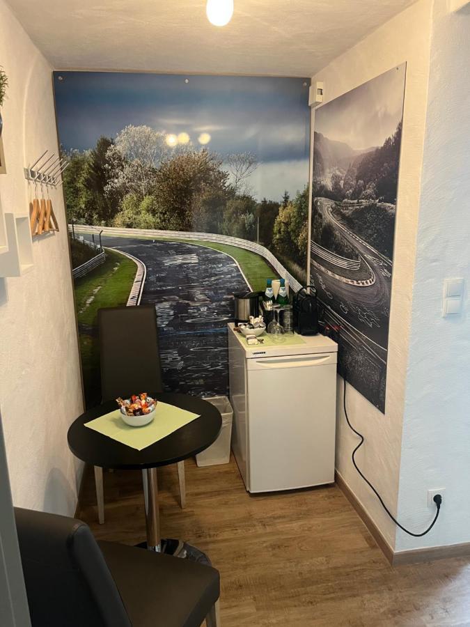 Gaestezimmer Melina Am Nuerburgring Adenau Zewnętrze zdjęcie
